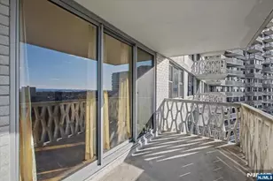 2100 Linwood Ave 12B, Fort Lee, NJ 07024 - Photo 20