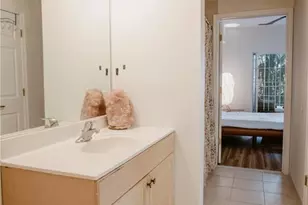 113 Cory Ln 113, Elmwood Park, NJ 07407 - Photo 8