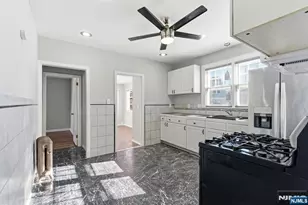 15-17 Valley St, Newark, NJ 07106 - Photo 4