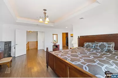 29 Victoria Place, Fort Lee, NJ 07024 - Photo 32