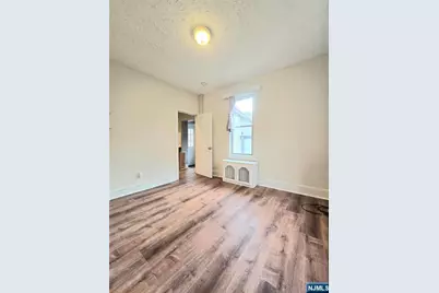 218 8th Street, Fairview, NJ 07022 - Photo 6
