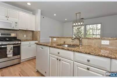 203 Central Park Place, Ramsey, NJ 07446 - Photo 10