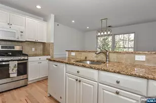 203 Central Pk Pl, Ramsey, NJ 07446 - Photo 10