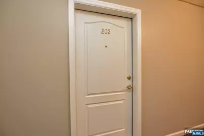 203 Central Park Place, Ramsey, NJ 07446 - Photo 4