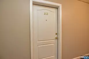 203 Central Pk Pl, Ramsey, NJ 07446 - Photo 4