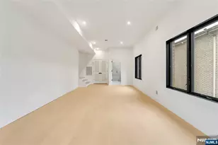 2220 Mackay Ave A, Fort Lee, NJ 07024 - Photo 40