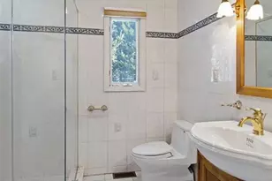 597 Penn Ave, Teaneck Township, NJ 07666 - Photo 12