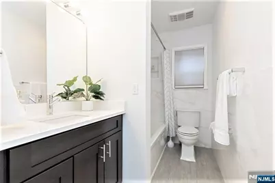 27 Upper Mountain Avenue 1 #1, Montclair, NJ 07042 - Photo 16