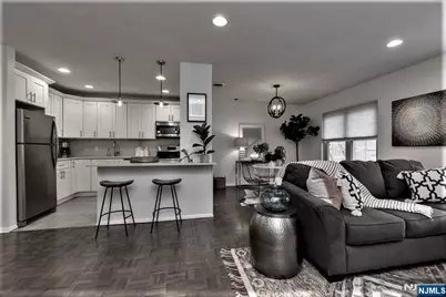 27 Upper Mountain Avenue 1 #1, Montclair, NJ 07042 - Photo 6