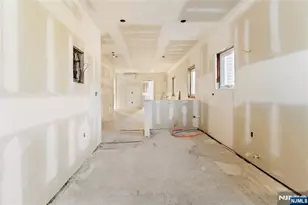 330 69th St, Guttenberg, NJ 07093 - Photo 4