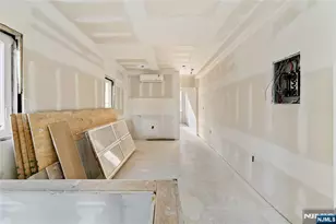 330 69th St, Guttenberg, NJ 07093 - Photo 14