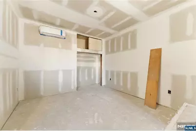 330 69th Street, Guttenberg, NJ 07093 - Photo 20