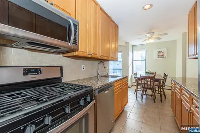 355 River Road Unit H #Unit H, Nutley, NJ 07110 - Photo 4
