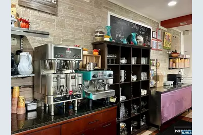 200 Old River Road, Edgewater, NJ 07020 - Photo 16