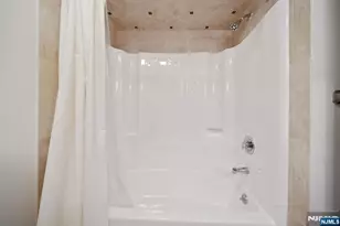 12 Sandburg Ct, Mahwah, NJ 07430 - Photo 24