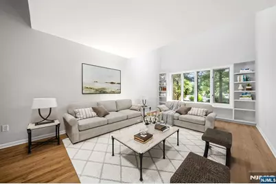 12 Sandburg Court, Mahwah, NJ 07430 - Photo 4