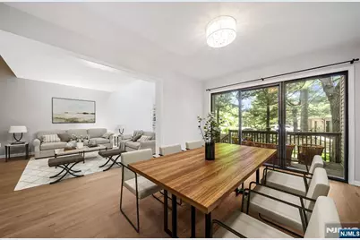 12 Sandburg Court, Mahwah, NJ 07430 - Photo 8