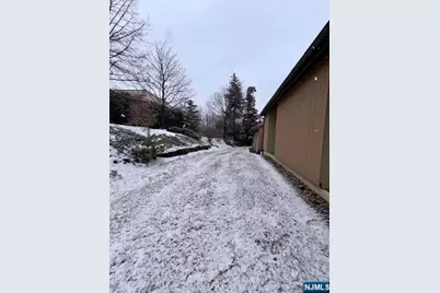 10 Larkin Circle 2110 #2110, West Orange Township, NJ 07052 - Photo 18