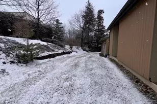 10 Larkin Circle 2110, West Orange Township, NJ 07052 - Photo 18