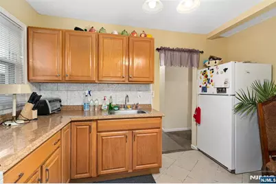 53 Poplar Avenue, Hackensack, NJ 07601 - Photo 14