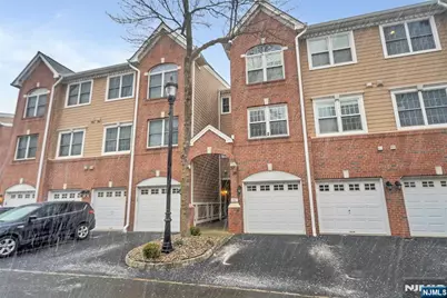 40 Lydia Drive, Guttenberg, NJ 07093 - Photo 30