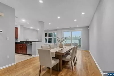 40 Lydia Drive, Guttenberg, NJ 07093 - Photo 2