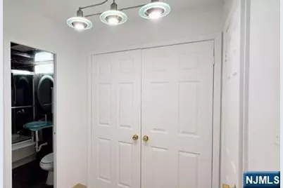 1203 River Road 21A #21A, Edgewater, NJ 07020 - Photo 8