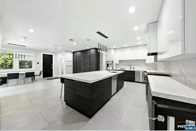 108 Lafayette Ave, Passaic, NJ 07055 - Photo 6