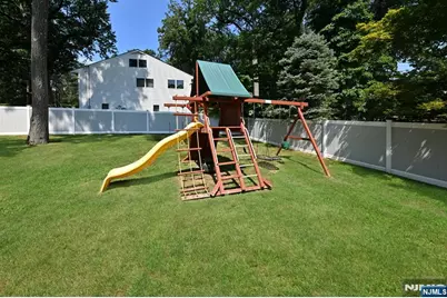 614 Mountain Avenue, Washington Township, NJ 07676 - Photo 22