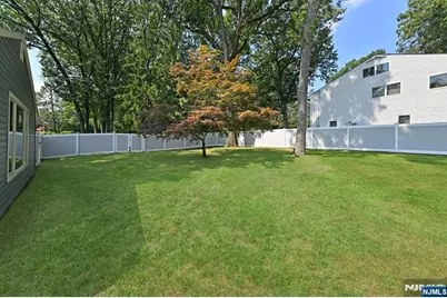 614 Mountain Avenue, Washington Township, NJ 07676 - Photo 24