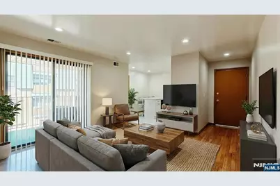 700 Schuyler Avenue G34 #G34, Kearny, NJ 07032 - Photo 4