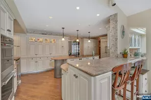 89 Barrett Ln, Wyckoff Township, NJ 07481 - Photo 6