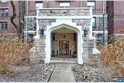 100 Palisade Avenue D12 #D12, Englewood, NJ 07631 - Photo 6