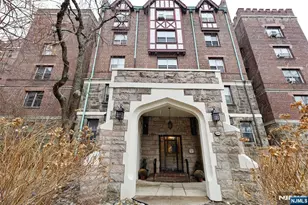 100 Palisade Ave D12, Englewood, NJ 07631 - Photo 4