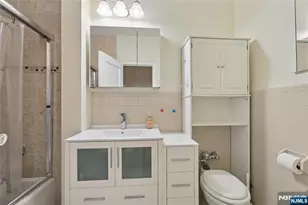 100 Palisade Ave D12, Englewood, NJ 07631 - Photo 14