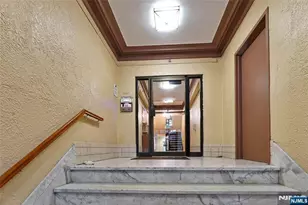 100 Palisade Ave D12, Englewood, NJ 07631 - Photo 10