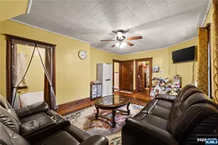 152 Jefferson, Paterson, NJ 07522 - Photo 4