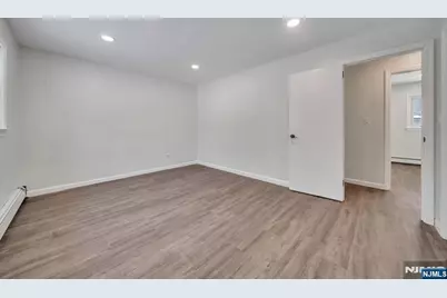 231 Hudson Avenue, Norwood, NJ 07648 - Photo 12