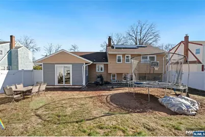 36 Vivyen Street, Bergenfield, NJ 07621 - Photo 26