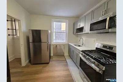 367 Sanford Avenue 1R #1R, Newark, NJ 07106 - Photo 6