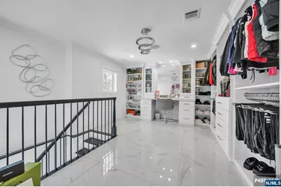 315 Freemans Lane, Franklin Lakes, NJ 07417 - Photo 32