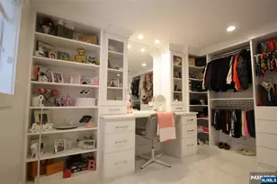 315 Freemans Ln, Franklin Lakes, NJ 07417 - Photo 26