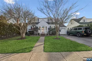 39-02 Taylor Rd, Fair Lawn, NJ 07410 - Photo 2