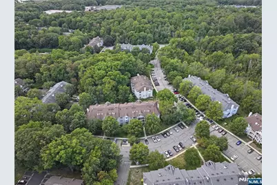 366 Cottonwood Way, Mahwah, NJ 07430 - Photo 38