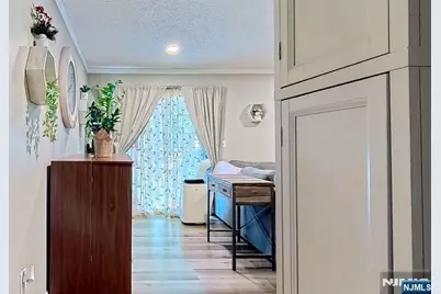 366 Cottonwood Way, Mahwah, NJ 07430 - Photo 18