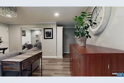 366 Cottonwood Way, Mahwah, NJ 07430 - Photo 24