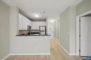 24 Ave At Port Imperial 318, West New York, NJ 07093 - Photo 4