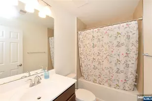 12-48 Plaza Rd, Fair Lawn, NJ 07410 - Photo 12