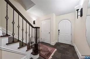 1602 Center Ave B, Fort Lee, NJ 07024 - Photo 4