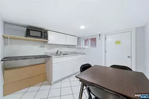 328 John St, Elizabeth, NJ 07202 - Photo 28